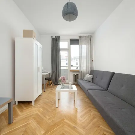 Bright Plac Muzealny In Perfect For Remote Work By Renters *