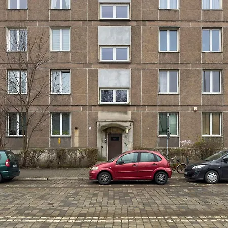 Bright Plac Muzealny In Perfect For Remote Work By Renters *