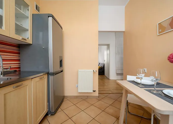 Bright Plac Muzealny In Perfect For Remote Work By Renters Apartment *